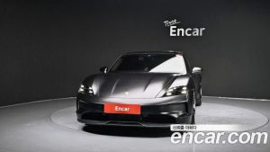 Porsche Taycan 4S 2025 года из Южной Кореи