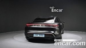 Porsche Taycan 4S 2025 года из Южной Кореи
