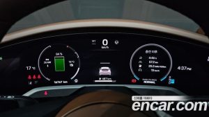 Porsche Taycan 4S 2025 года из Южной Кореи