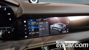 Porsche Taycan 4S 2025 года из Южной Кореи
