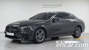 Mercedes-Benz E-Class E250 AMG Line 2023 года из Южной Кореи