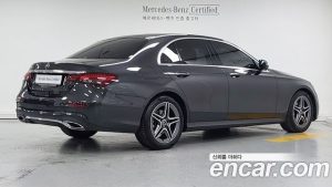 Mercedes-Benz E-Class E250 AMG Line 2023 года из Южной Кореи