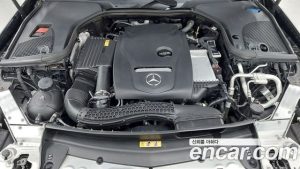 Mercedes-Benz E-Class E250 AMG Line 2023 года из Южной Кореи