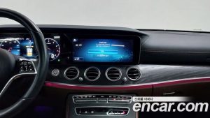 Mercedes-Benz E-Class E250 AMG Line 2023 года из Южной Кореи