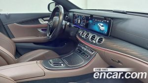 Mercedes-Benz E-Class E250 AMG Line 2023 года из Южной Кореи