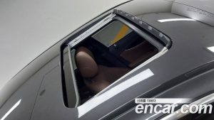 Mercedes-Benz E-Class E250 AMG Line 2023 года из Южной Кореи