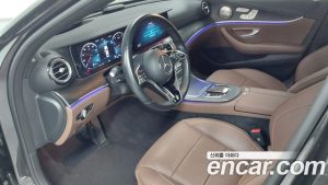 Mercedes-Benz E-Class E250 AMG Line 2023 года из Южной Кореи