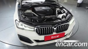 BMW 5-Series 520i M Sport 2023 года из Южной Кореи