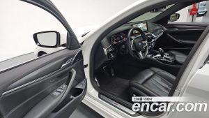 BMW 5-Series 520i M Sport 2023 года из Южной Кореи