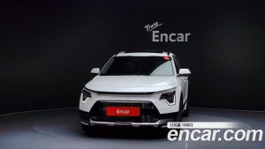 Kia Niro Signature 2025 года из Южной Кореи