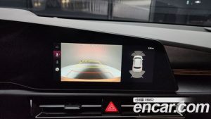 Kia Niro Signature 2025 года из Южной Кореи