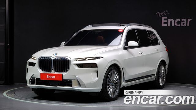 BMW X7 xDrive 40i Design Pure Excellence 6 2024 года из Кореи