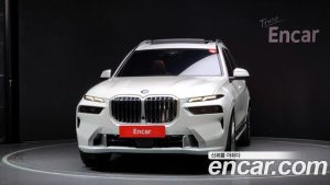 BMW X7 xDrive 40i Design Pure Excellence 6 2024 года из Южной Кореи