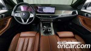 BMW X7 xDrive 40i Design Pure Excellence 6 2024 года из Южной Кореи