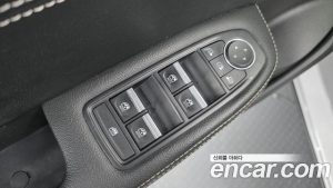 Renault-KoreaSamsung XM3 1.3 TCe RE Signature 2023 года из Южной Кореи
