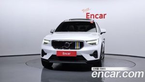 Volvo XC40 B4 ULTIMATE Bright 2023 года из Южной Кореи