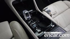 Volvo XC40 B4 ULTIMATE Bright 2023 года из Южной Кореи