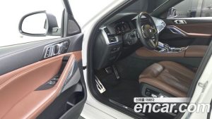 BMW X6 xDrive40i M Sport 2023 года из Южной Кореи
