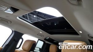Land Rover Defender 110 D300 HSE 2023 года из Южной Кореи