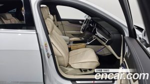 Audi A6 45 TDI 4WD Premium 2023 года из Южной Кореи