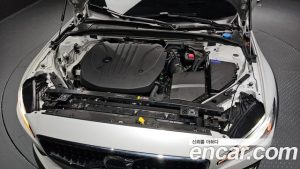 Volvo V60 B5 ULTIMATE AWD 2024 года из Южной Кореи