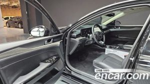 Kia K5 Noblesse 2024 года из Южной Кореи