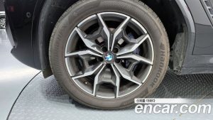 BMW X3 xDrive 20i M Sport 2023 года из Южной Кореи