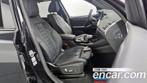 BMW X3 xDrive 20i M Sport 2023 года из Южной Кореи