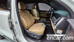 Kia Sorento HEV 1.6 2WD 2024 года из Южной Кореи