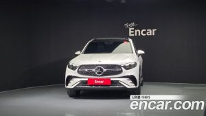 Mercedes-Benz GLC-Class GLC300 4MATIC AMG Line 2024 года из Южной Кореи