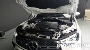 Mercedes-Benz GLC-Class GLC300 4MATIC AMG Line 2024 года из Южной Кореи