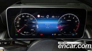 Mercedes-Benz GLC-Class GLC300 4MATIC AMG Line 2024 года из Южной Кореи