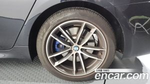 BMW 5-Series 520i M Sport 2023 года из Южной Кореи