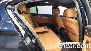 BMW 5-Series 520i M Sport 2023 года из Южной Кореи