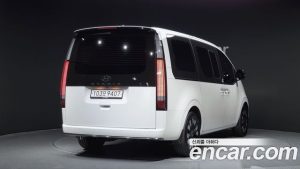 Hyundai Staria HEV 1.6 Lounge 7-Seater 2025 года из Южной Кореи