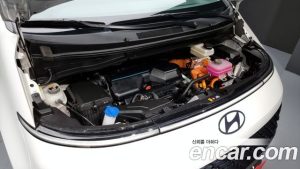 Hyundai Staria HEV 1.6 Lounge 7-Seater 2025 года из Южной Кореи