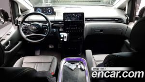 Hyundai Staria HEV 1.6 Lounge 7-Seater 2025 года из Южной Кореи