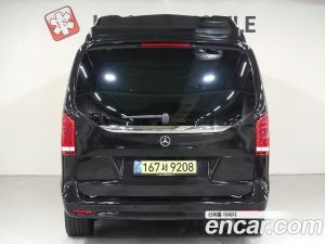 Mercedes-Benz V-Class V220 CDI 2023 года из Южной Кореи