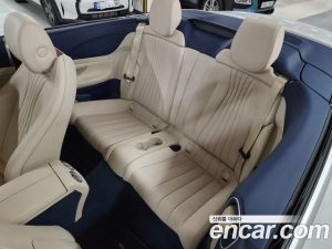 Mercedes-Benz E-Class E450 4MATIC Cabriolet 2023 года из Южной Кореи