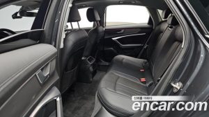 Audi A6 45 TFSI 2024 года из Южной Кореи