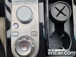 Genesis G80 Бензин 2.5 Turbo 2WD 2025 года из Южной Кореи