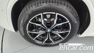 BMW X4 xDrive20i M Sport 2023 года из Южной Кореи