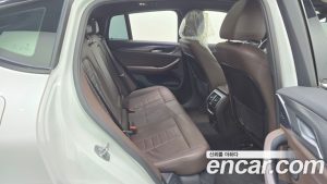 BMW X4 xDrive20i M Sport 2023 года из Южной Кореи