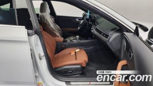 Audi A5 45 TFSI 4WD Premium Sportback 2023 года из Южной Кореи