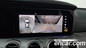 Mercedes-Benz E-Class E350 4MATIC AMG Line 2023 года из Южной Кореи