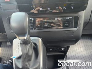 Hyundai Staria L3.5 ttt10013 2025 года из Южной Кореи