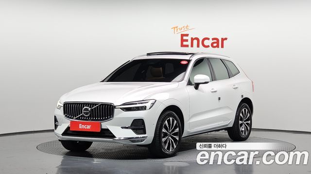 Volvo XC60 B5 ULTIMATE Bright 2024 года из Кореи
