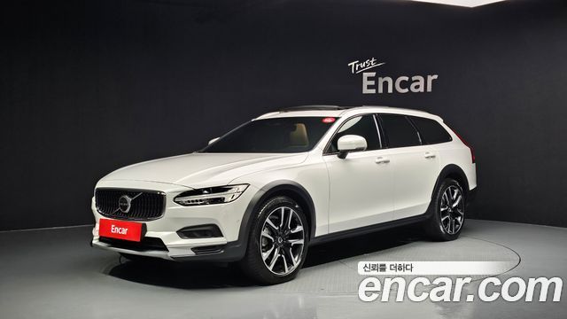 Volvo V90 B6 ULTIMATE AWD 2023 года из Кореи