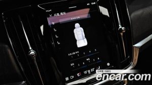 Volvo V90 B6 ULTIMATE AWD 2023 года из Южной Кореи