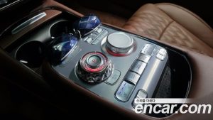 Genesis G90 Бензин 3.5 Turbo e-S/C AWD LWB 2025 года из Южной Кореи